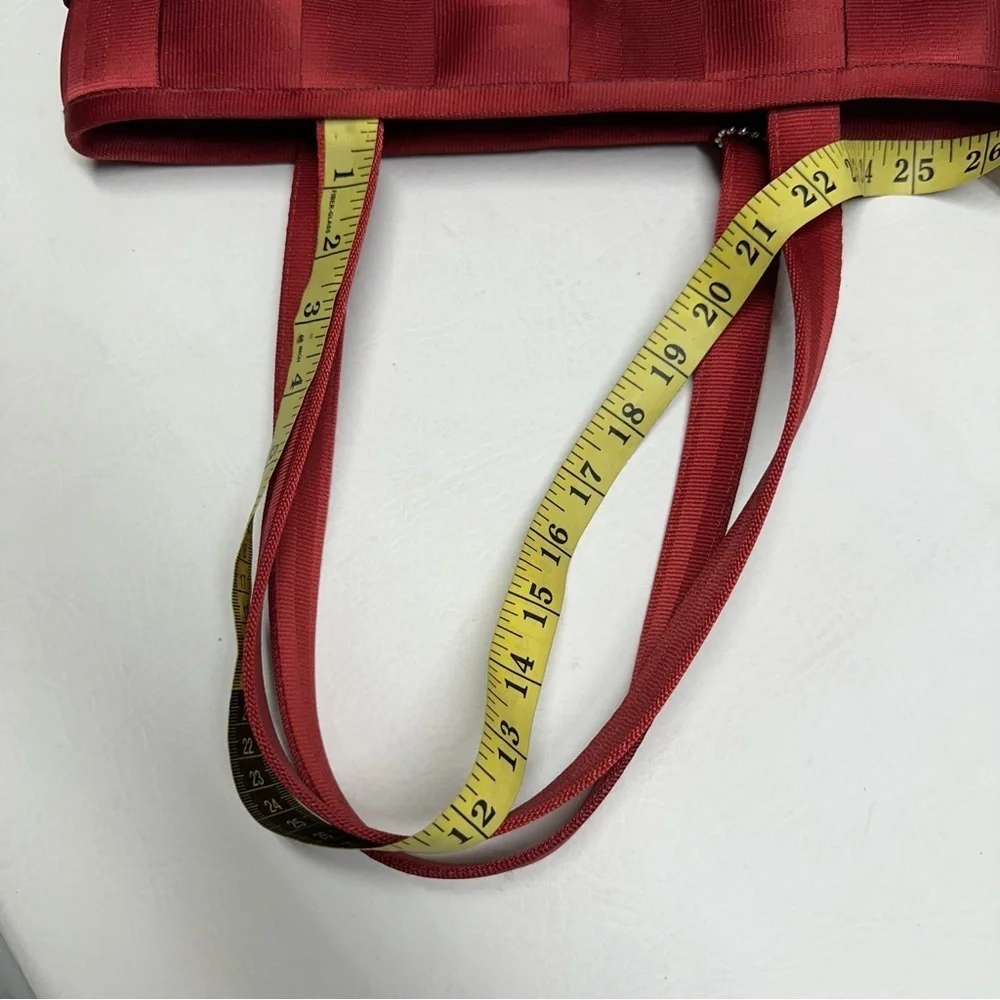 Harveys seatbelt Red Checkered Tote Bag